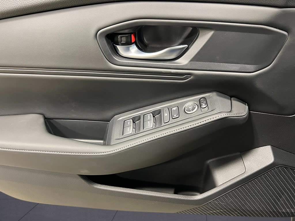 Thumbnail: 2025 Honda Accord - 21