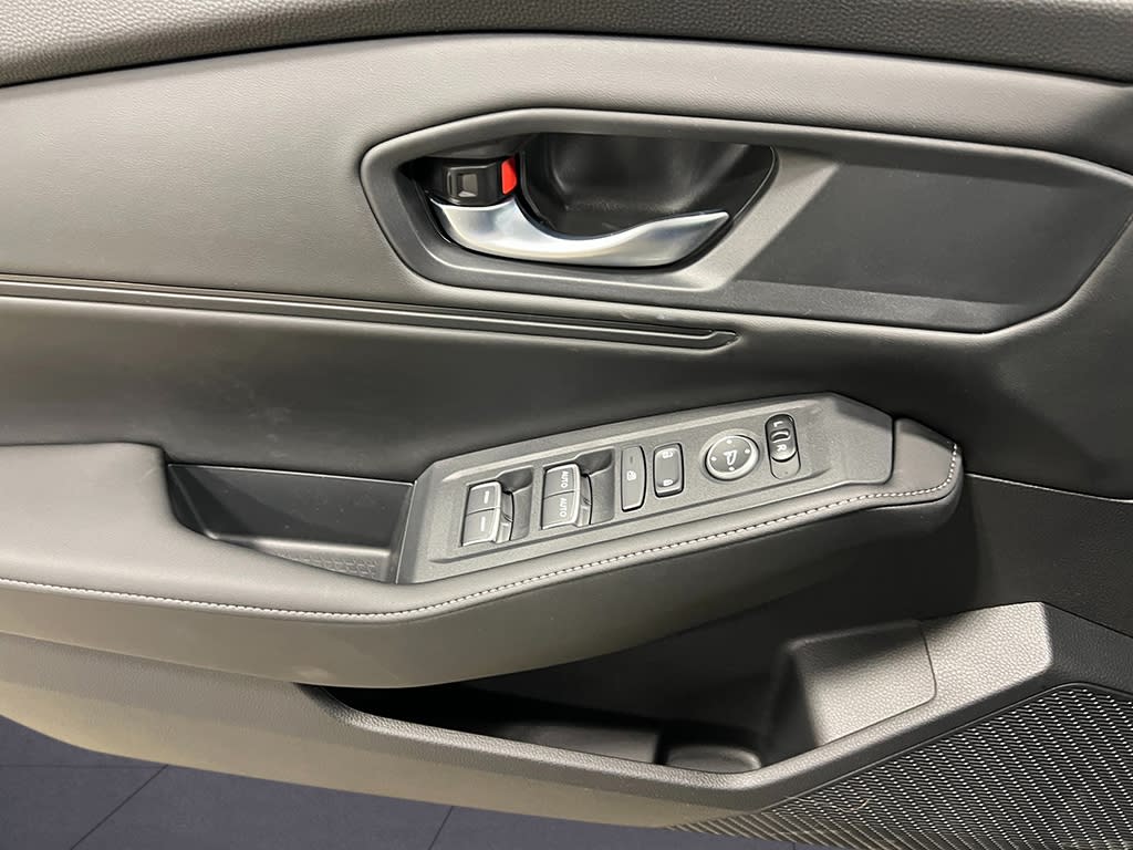 Thumbnail: 2025 Honda Accord - 21