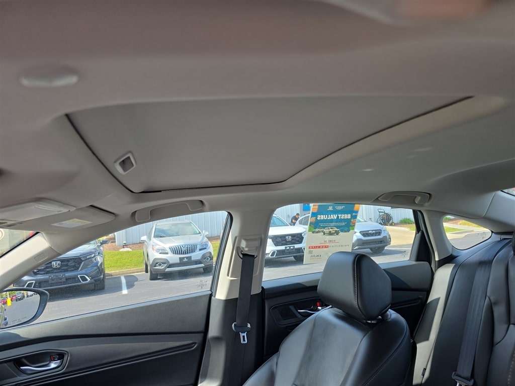 Thumbnail: 2025 Honda Accord - 19