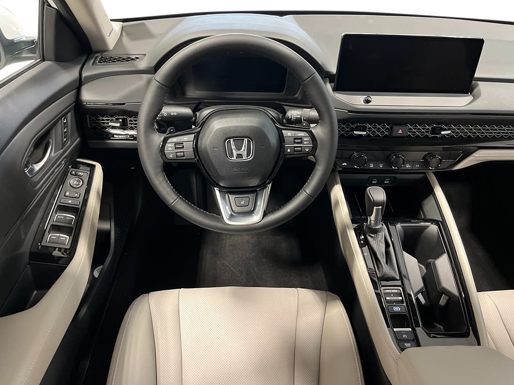 Thumbnail: 2026 Honda Accord - 10