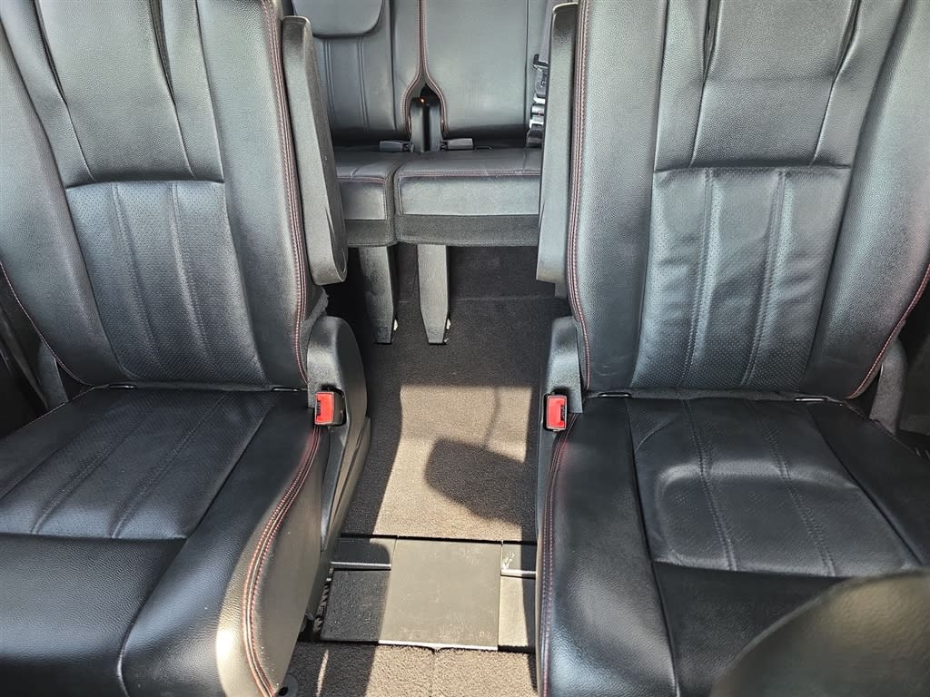 Thumbnail: 2017 Dodge Grand Caravan - 11