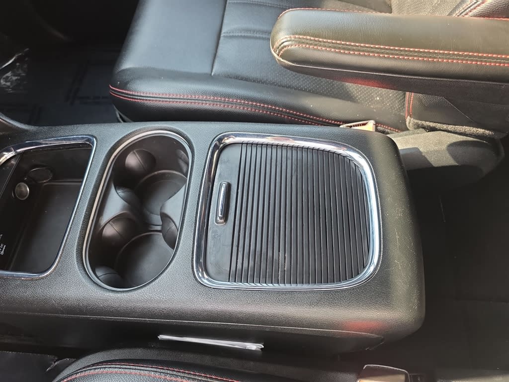 Thumbnail: 2017 Dodge Grand Caravan - 13