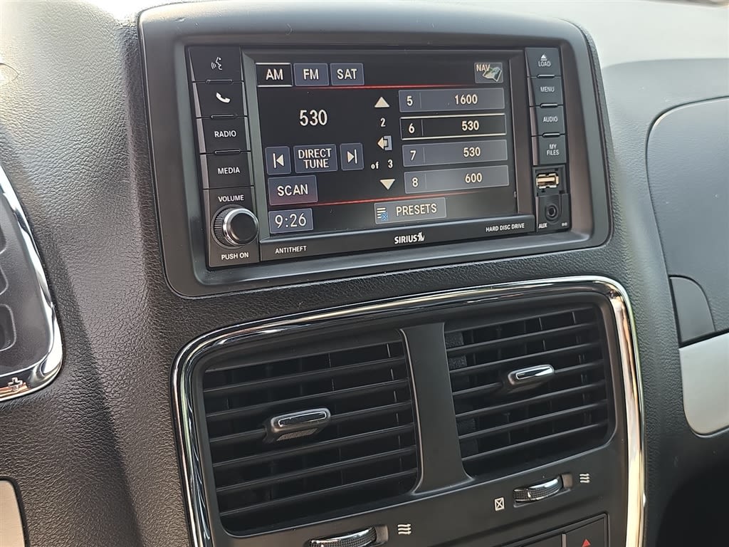 Thumbnail: 2017 Dodge Grand Caravan - 25