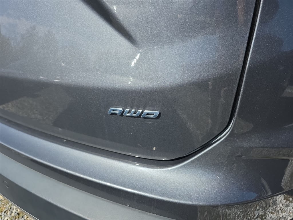 Thumbnail: 2022 Ford Edge - 8