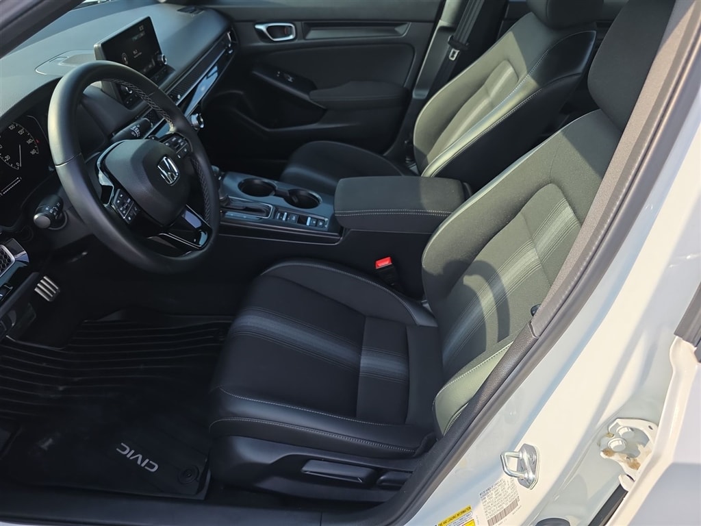 Thumbnail: 2023 Honda Civic - 10