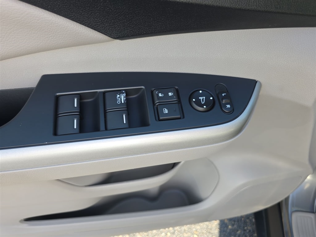 Thumbnail: 2014 Honda CR-V - 24