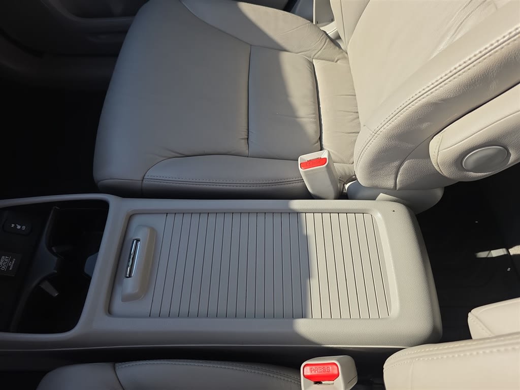 Thumbnail: 2014 Honda CR-V - 27