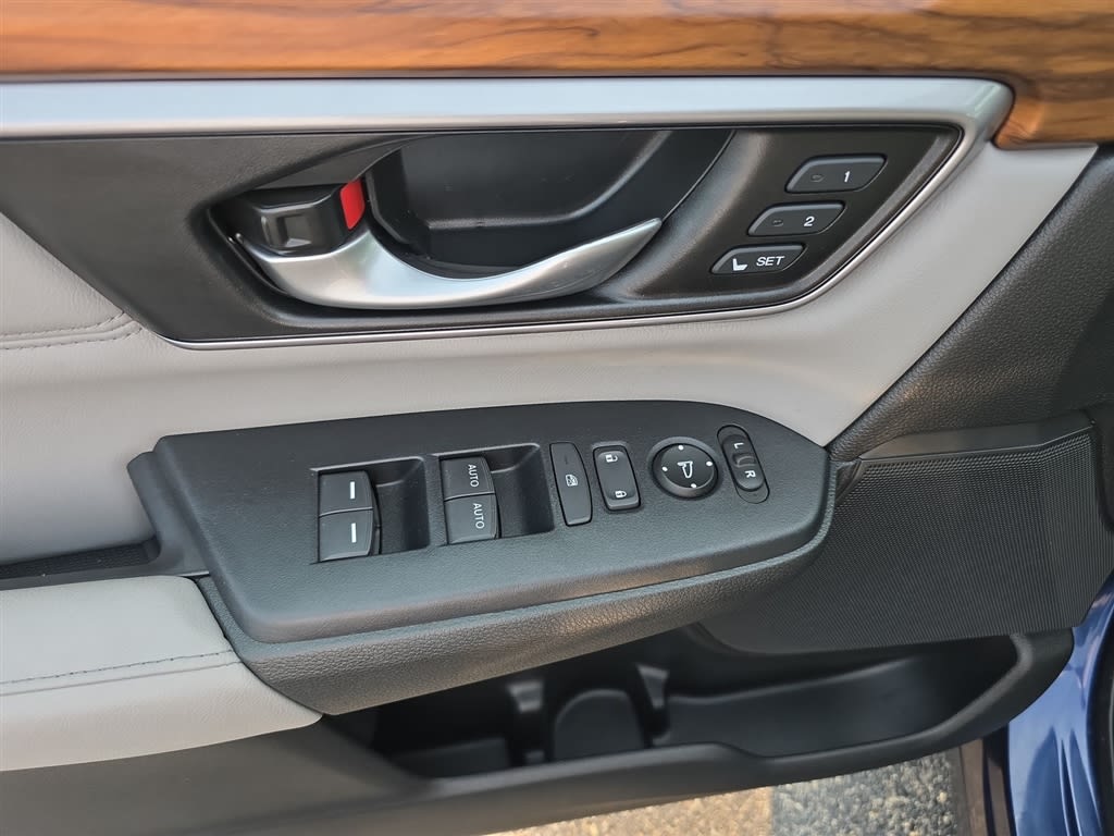 Thumbnail: 2018 Honda CR-V - 24