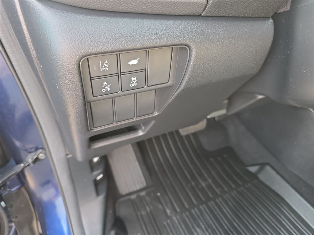 Thumbnail: 2018 Honda CR-V - 21