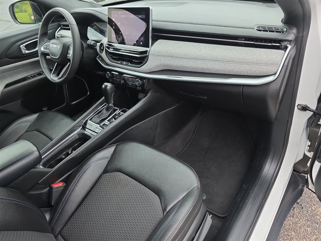Thumbnail: 2024 Jeep Compass - 2