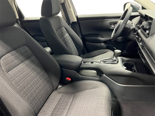 2025 Honda HR-V LX 12