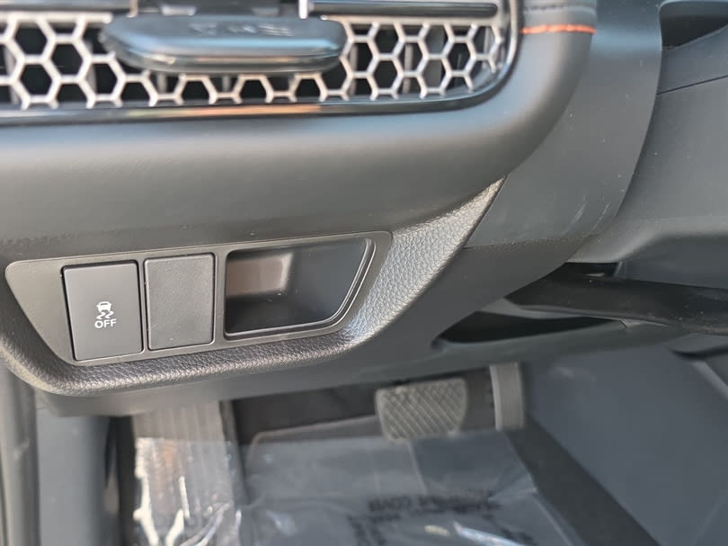 Thumbnail: 2027 Honda HR-V - 13