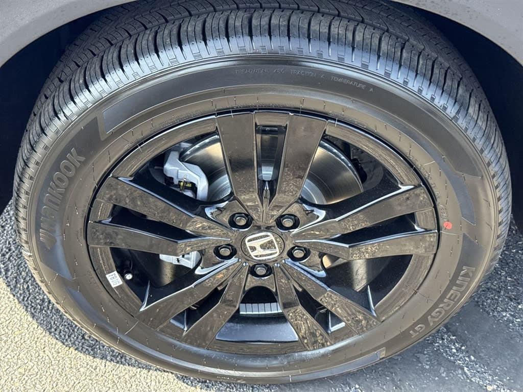 Thumbnail: 2027 Honda HR-V - 3