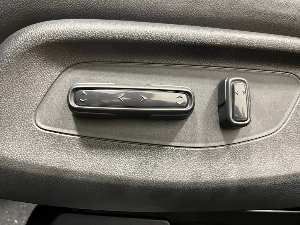 Thumbnail: 2026 Honda HR-V - 21