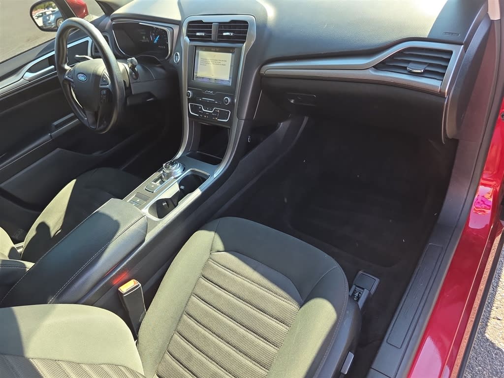 Thumbnail: 2019 Ford Fusion - 9