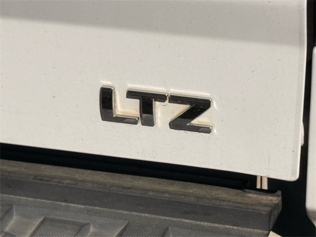 2014 Chevrolet Silverado 1500 LTZ 12