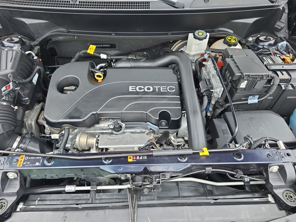 Thumbnail: 2020 Chevrolet Equinox - 8