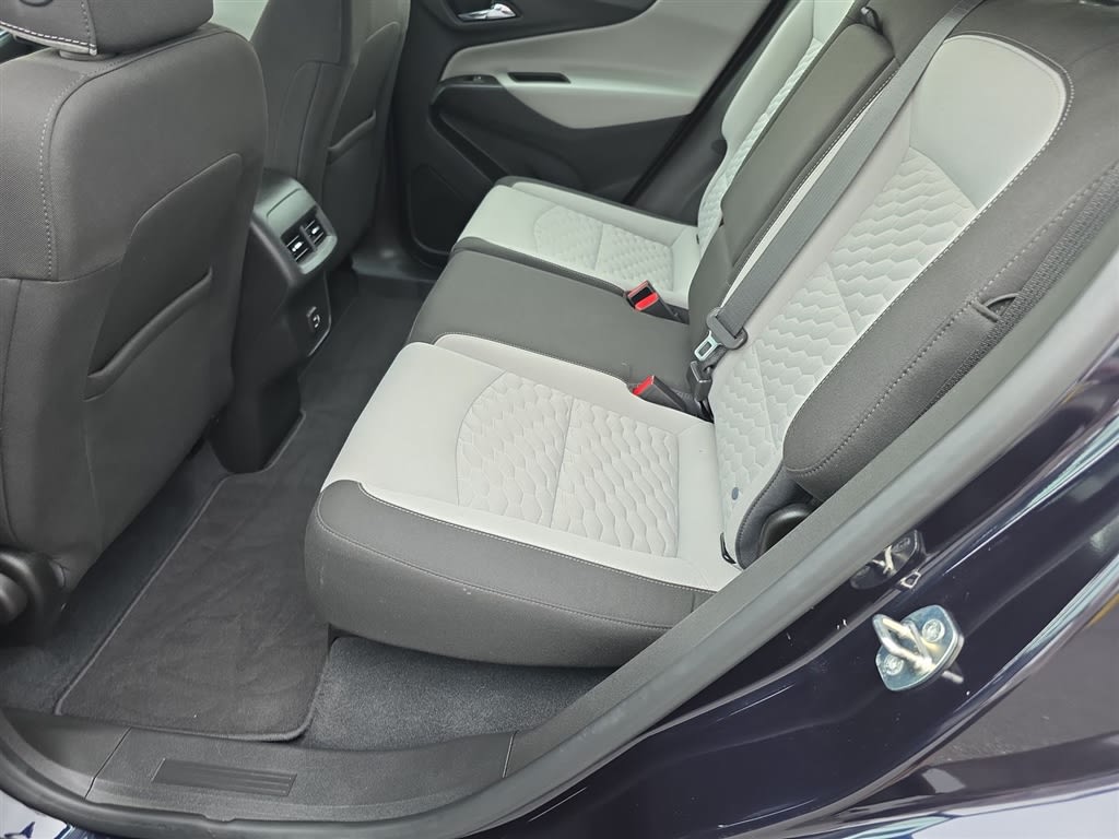 Thumbnail: 2020 Chevrolet Equinox - 23
