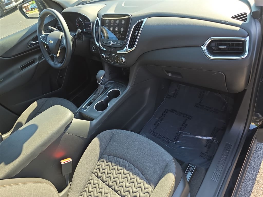 Thumbnail: 2023 Chevrolet Equinox - 2
