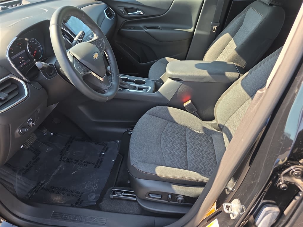 Thumbnail: 2023 Chevrolet Equinox - 12