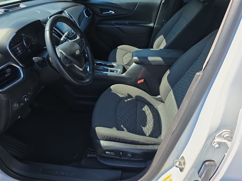 Thumbnail: 2020 Chevrolet Equinox - 11