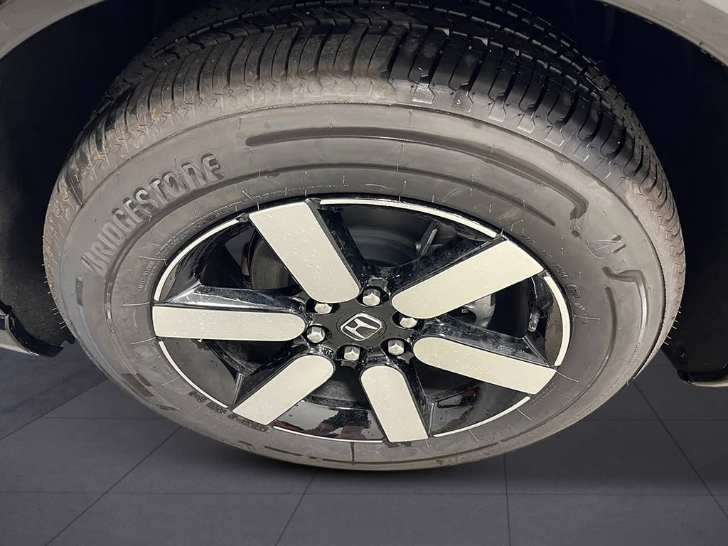 Thumbnail: 2025 Honda Prologue - 8