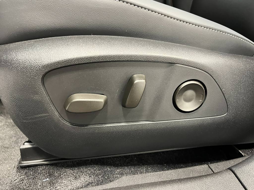 Thumbnail: 2026 Honda Prologue - 27