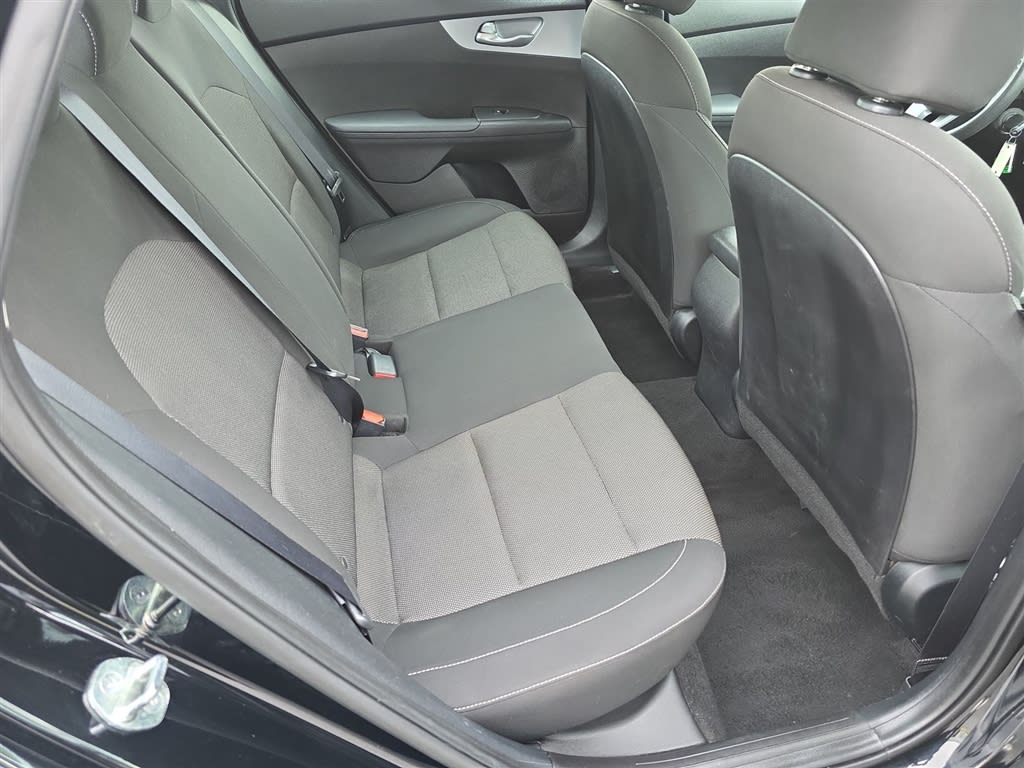 Thumbnail: 2023 Kia Forte - 12