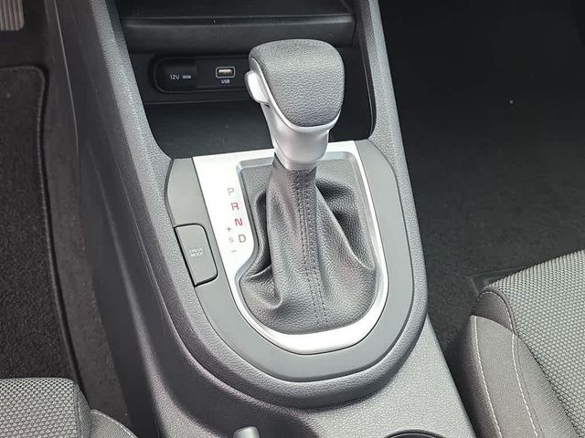 Thumbnail: 2024 Kia Forte - 16