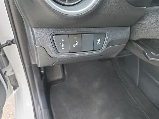 Thumbnail: 2024 Kia Forte - 29