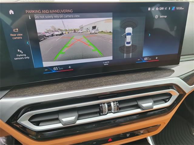 2023 BMW 3 Series 330xi 12