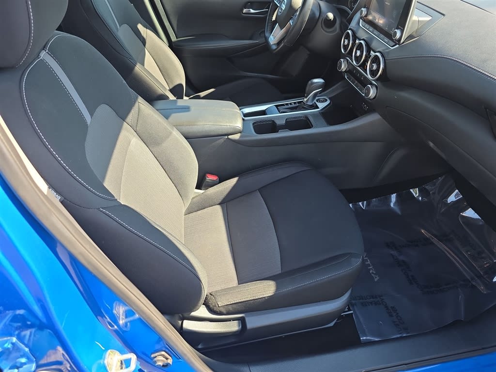 Thumbnail: 2022 Nissan Sentra - 10