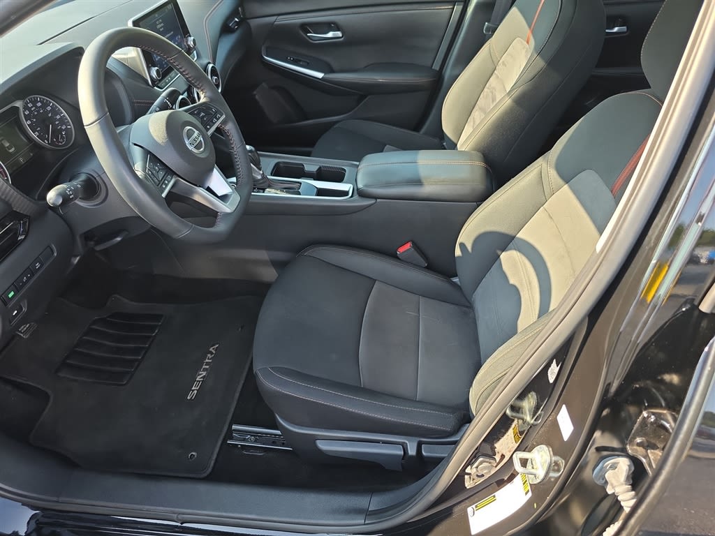 Thumbnail: 2023 Nissan Sentra - 22
