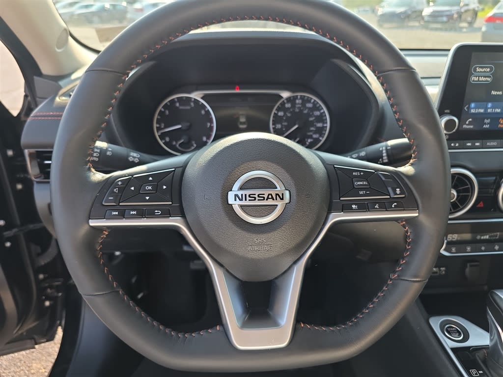 Thumbnail: 2023 Nissan Sentra - 9