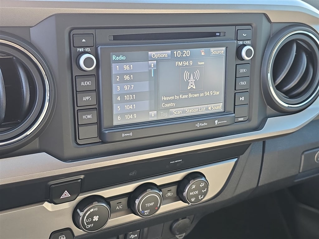 Thumbnail: 2019 Toyota Tacoma - 24