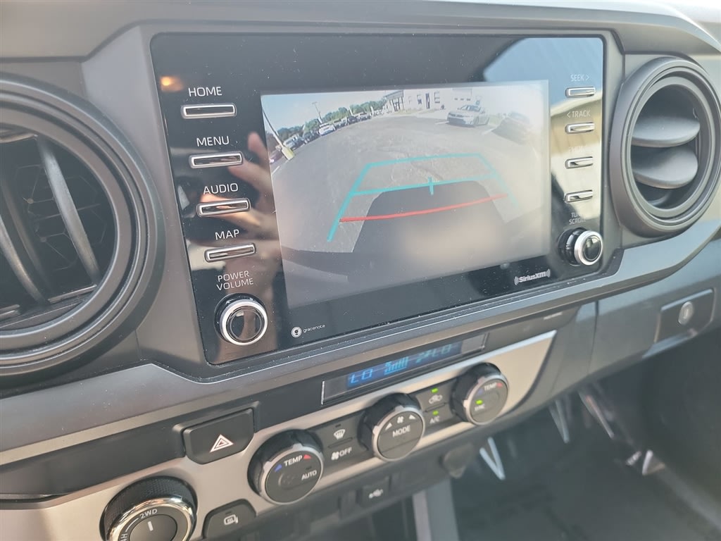 Thumbnail: 2022 Toyota Tacoma - 13
