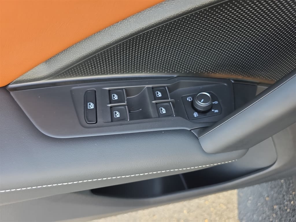 Thumbnail: 2026 Volkswagen Tiguan - 23