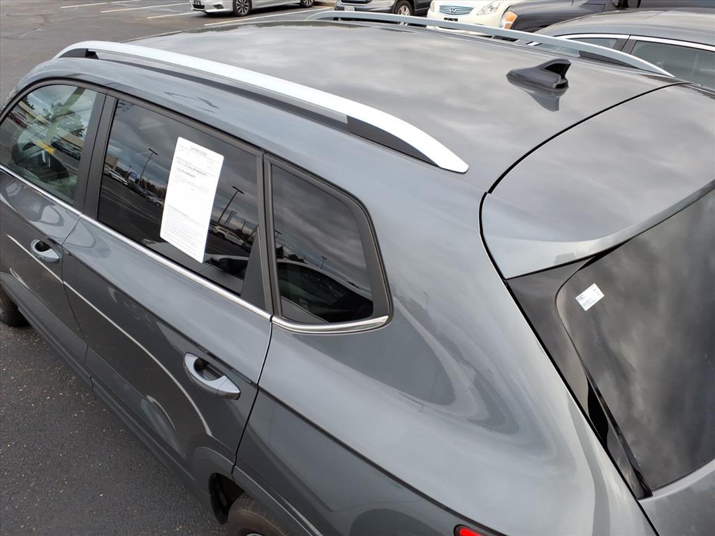 Thumbnail: 2024 Volkswagen Taos - 10