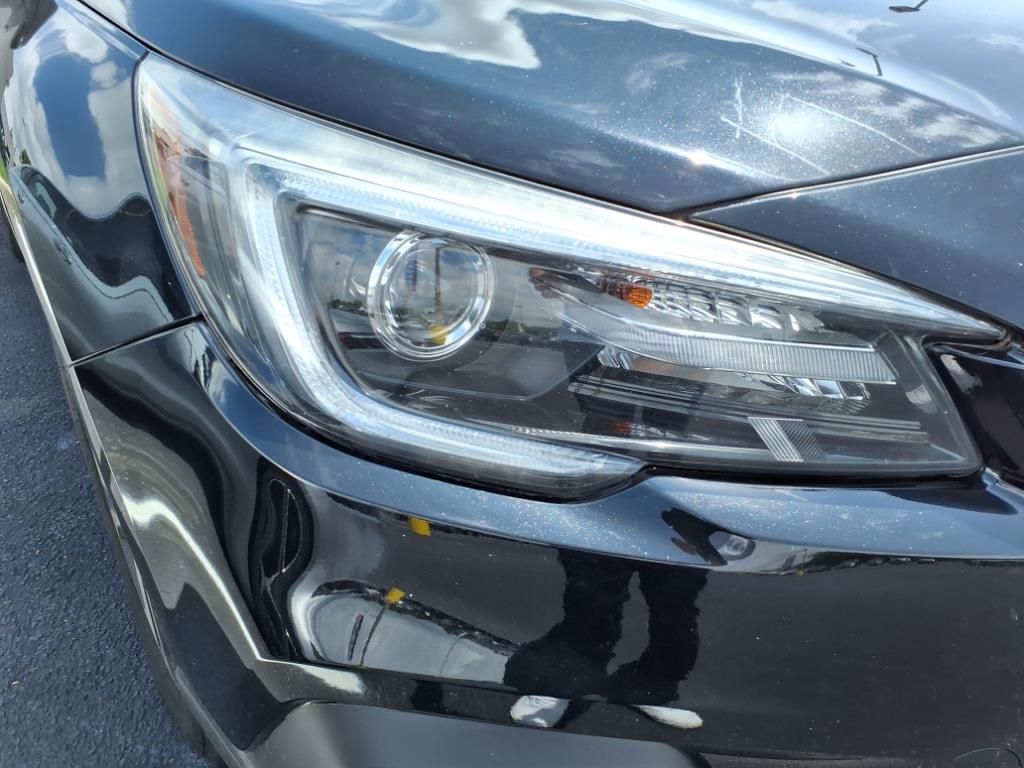 2018 Subaru Outback Limited 10