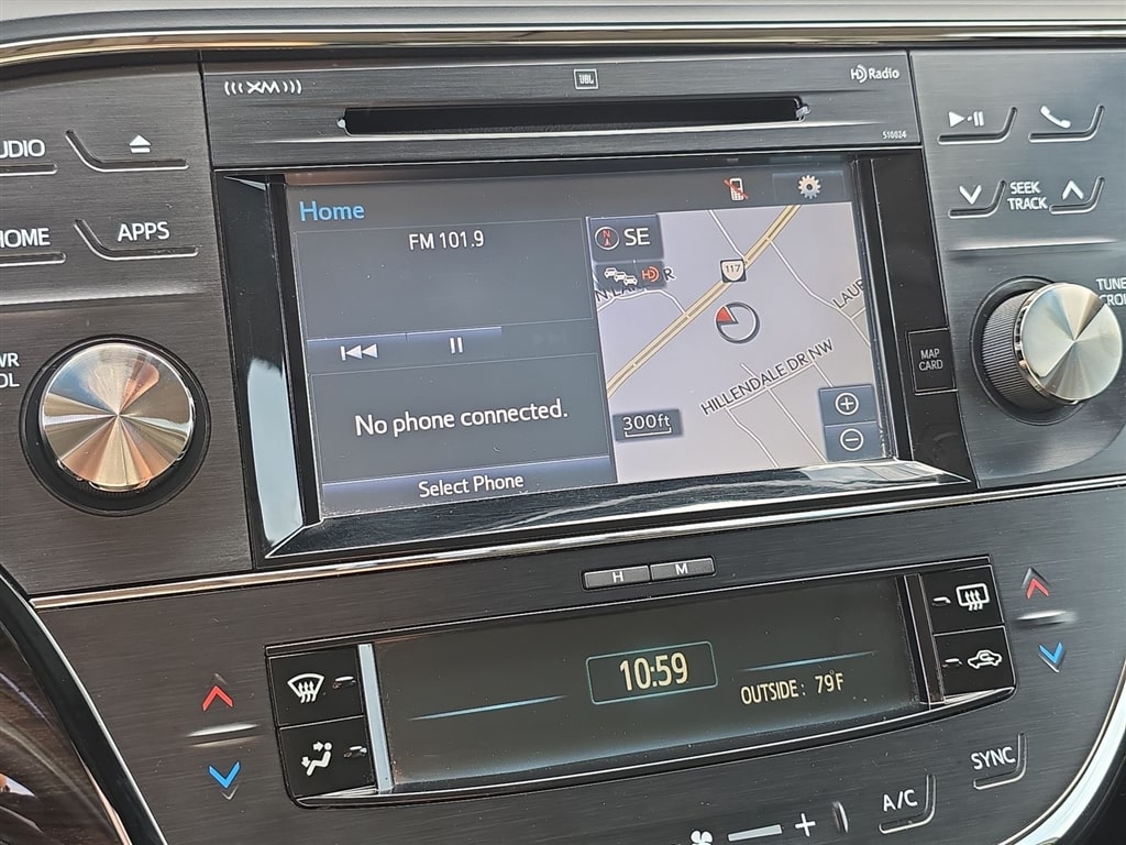 Thumbnail: 2015 Toyota Avalon - 26