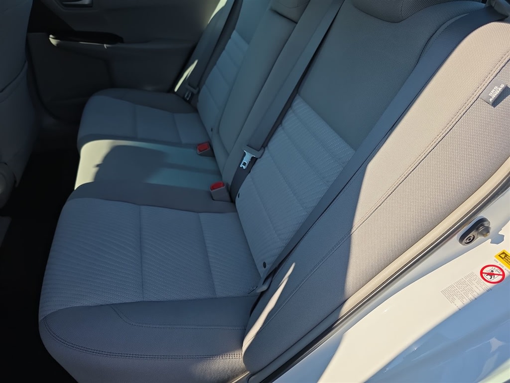Thumbnail: 2017 Toyota Camry - 23