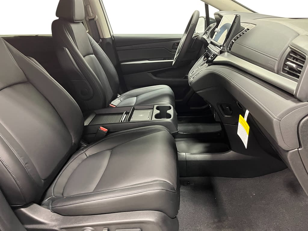 Thumbnail: 2027 Honda Odyssey - 12