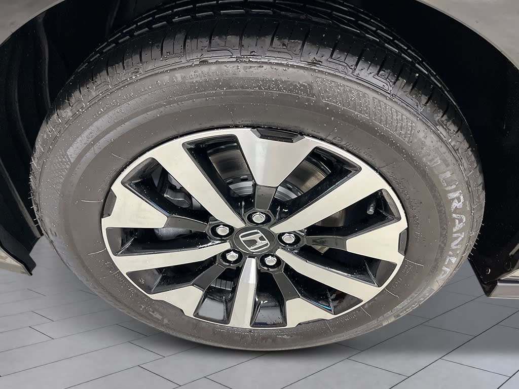 Thumbnail: 2027 Honda Odyssey - 8