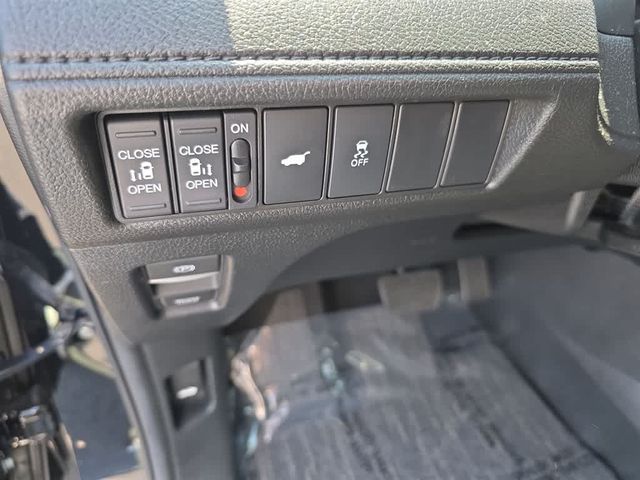 Thumbnail: 2026 Honda Odyssey - 25