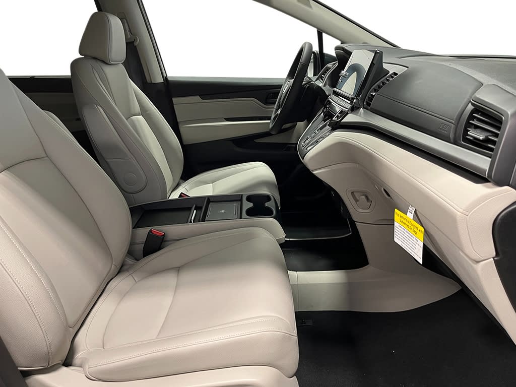 Thumbnail: 2026 Honda Odyssey - 24