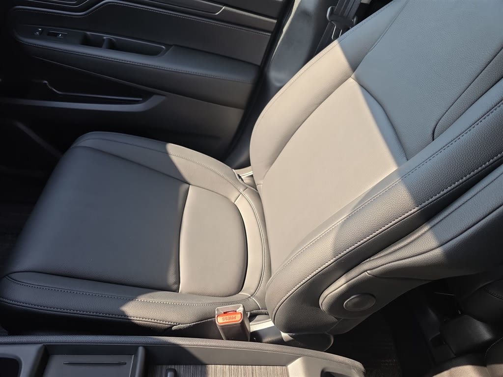 2026 Honda Odyssey EX-L - Photo 48