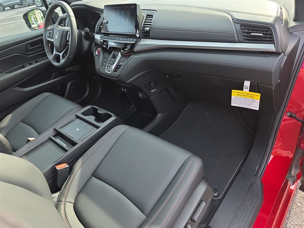 Thumbnail: 2026 Honda Odyssey - 10