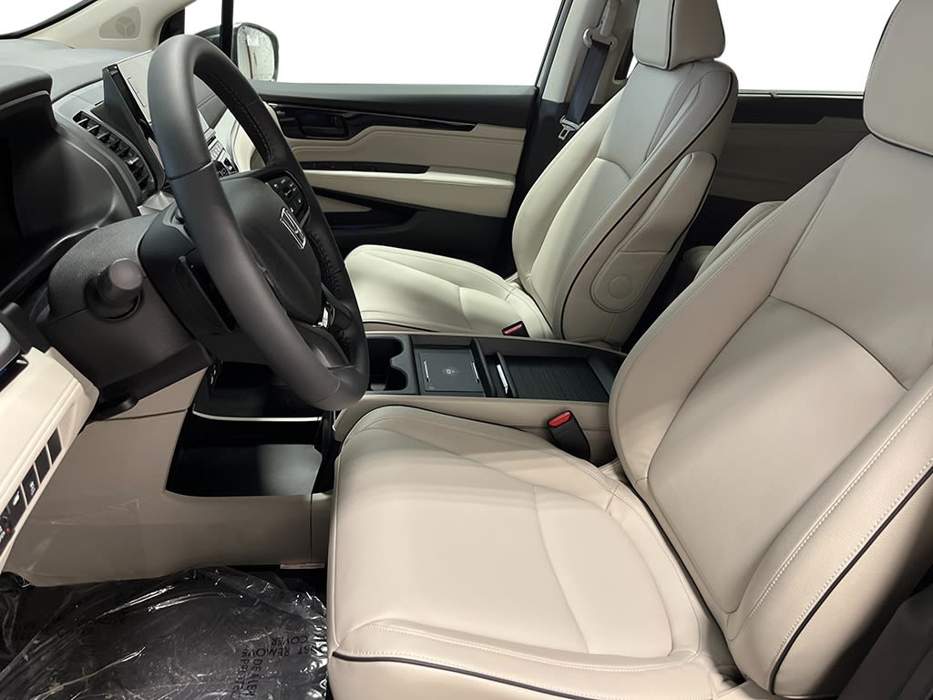 Thumbnail: 2026 Honda Odyssey - 11