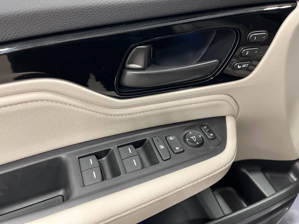 Thumbnail: 2026 Honda Odyssey - 19