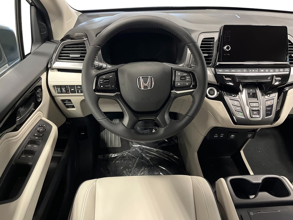 Thumbnail: 2026 Honda Odyssey - 10